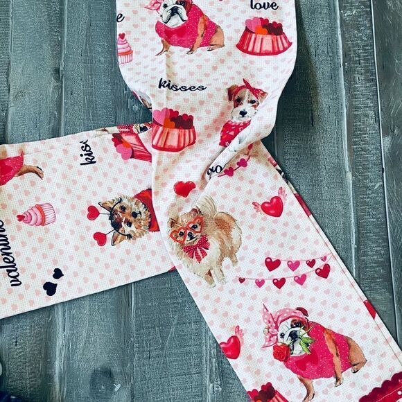 Valentine Dogs Cupcakes & Cashmere Kitchen Dish Towels - Picture 2 of 4